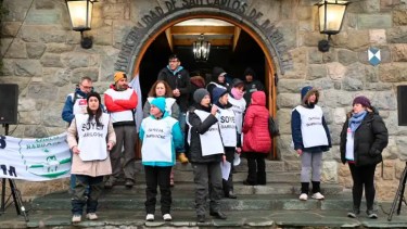 Los trabajadores municipales realizaron hoy una nueva asamblea y protestarán el martes con una retención de servicios. (archivo)