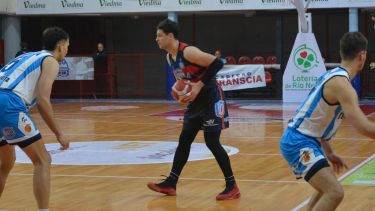 Maxi Tabieres, clave en el equipo de Bogliacino, que empieza su camino por la segunda fase de la competencia. (Prensa Deportivo Viedma)