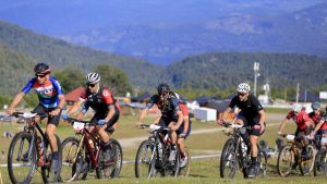 Todos los podios del Zona 5 Race de mountain bike, en San Martín de los Andes