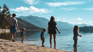 Pasar las fiestas en San Martín de los Andes: un plan completo para una escapada, precios y actividades