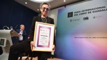 Imagen de Gabriela Cabezón Cámara recibió el Premio de Literatura Sor Juana Inés de la Cruz