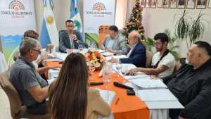 Anuncian multas millonarias para organizadores de fiestas clandestinas en Cutral Co