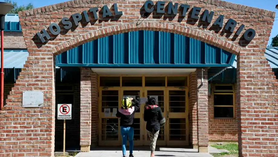 El bebé murió en el hospital de Centenario. (Matías Subat).