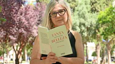 Andrea Diez, autora del libro "Tanta Belleza". (Foto: Archivo/Florencia Salto)