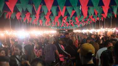 La última feria del 2024 tuvo una gran concurrencia.  Foto: Florencia Salto