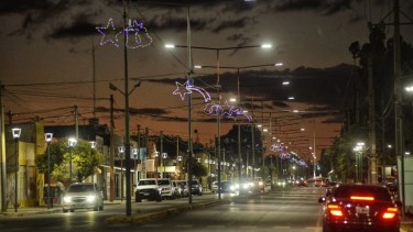 La avenida San Martín iluminada (Foto: Gentileza)