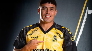 Brian Fernández dejó su nuevo club a 10 días de firmar: «Es medio loco, pero es la realidad»