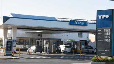 Aumentó el combustible este domingo 1 de diciembre. Foto: Juan Thomes