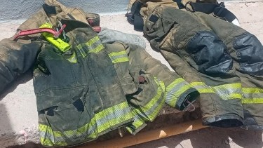 Equipos de Proteccion Personal (EPP). Crédito: Asociación de Bomberos Voluntarios de Rincón de los Sauces. 