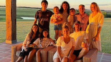 Edinson Cavani pasó la navidad en La Adela, cerca de Río Colorado.