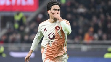 Paulo Dybala marcó un golazo en el empate de Roma. Foto: @OfficialASRoma.