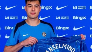 Aaron Anselmino se va de Boca antes de lo pactado: el dinero extra que pagará Chelsea