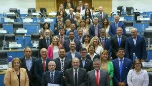 Weretilneck elogió a la Legislatura de Río Negro, pero hubo fuertes críticas de los opositores