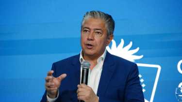 Rolando Figueroa oficializa los cambios en su gabinete en Neuquén. (Cecilia Maletti).