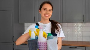 Aguinaldo para empleadas domésticas: qué días se suman para pagarlo en diciembre 2024