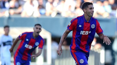 Emanuel Cecchini, de Río Negro, marcó el segundo tanto de San Lorenzo. Foto: FBaires.