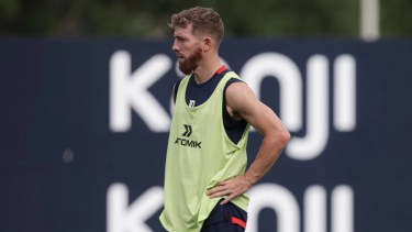 Iker Muniain estará al menos cinco semanas afuera de las canchas.