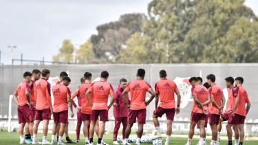 River completó el entrenamiento con tres ausencias de cara al cruce con San Lorenzo