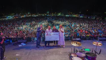 Más de 50.000 personas disfrutaron de la primera noche. 