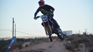 El Nocturno de Supercross tendrá continuidad este sábado en el Coliseo de la Barda.  