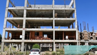 Río Negro analiza la letra chica de la transferencia de planes de viviendas