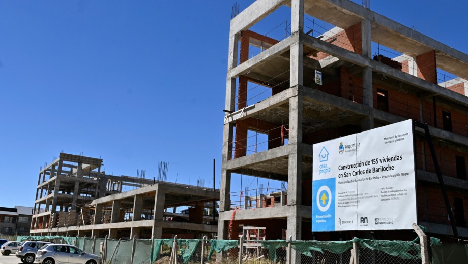 El programa Procrear en Bariloche tenía en construcción 155 departamentos, en el barrio El Cóndor. Foto archivo: Chino Leiva