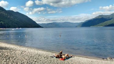 Playa Blanca, lago Caburgua. Imagen: gentileza. 
