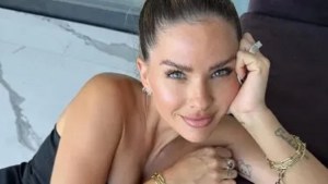 La China Suárez y un guiño para los hinchas turcos: posó con la del Galatasaray de Mauro Icardi  