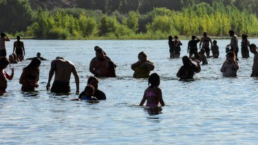 Calor en Neuquén y el Alto Valle. Foto: archivo Cecilia Maletti. 