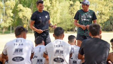 Guillermo Doglioli dirigirá a Cipolletti en la Liga Confluencia. (Foto: Florencia Salto)