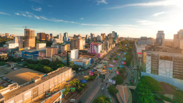 Ciudad del Este, en Paraguay, ofrece precios baratos. (Gentileza Noticias Argentinas).