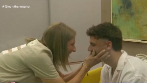 Gran Hermano: Santiago, el jugador uruguayo, recibió a su mamá en el “congelados”