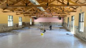 Rolando Figueroa dijo que están proyectados ejecutar 80 mil metros cuadrados de escuelas