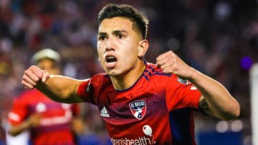 La llegada de Alan Velasco parece estar cerca por el deseo del jugador de sumarse al Xeneize.