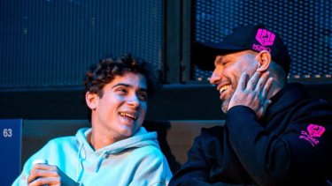 Colapinto y Agüero juntos en un torneo de pádel. 