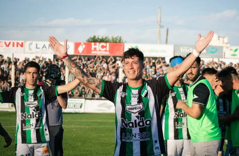 Sebástián Jeldres tuvo un gran desempeño en Villa Mitre y viene de jugar en Rincón la reciente temporada.