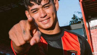 El lateral izquierdo de la selección Sub 20 continuará su carrera en la Premier League.