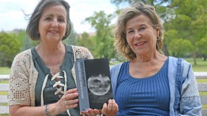 Escribir a cuatro manos y a la distancia: son de Neuquén y crearon su novela fantástica