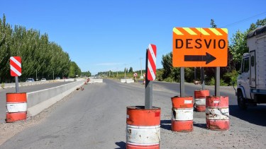 Obras de Ruta 22 en Cipolletti. Crédito Cecilia Maletti.