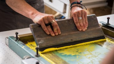 Taller de serigrafía en Neuquén.
