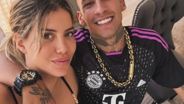 Wanda Nara y L-Gante en Pinamar.
