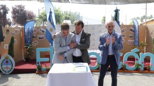 Weretilneck dejó compromisos de obras millonarias en el aniversario de El Bolsón