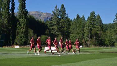 River hizo su pretemporada por tercera vez en San Martín de los Andes. Fotos: Prensa River.