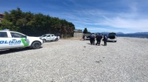 Imagen de Detienen a cuatro personas con droga, proyectiles y una réplica de arma de fuego, en Bariloche