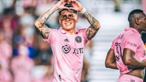 Estudiantes y un nuevo refuerzo de peso: le sopló a Facundo Farías a Racing