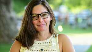 De lo personal a lo colectivo: la construcción de un universo poético hecho en Neuquén