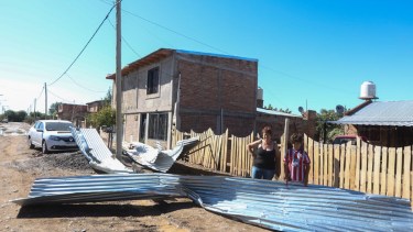 Destrozos por la tormenta en el Alto Valle. Foto: Juan Thomes.