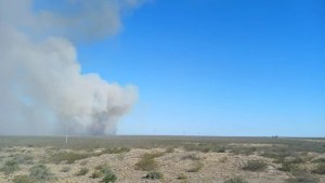 Habilitaron el tránsito sobre Ruta 3: piden «extrema precaución» por el incendio en Puerto Madryn