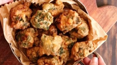 Buñuelos de acelga y queso: la opción liviana, deliciosa y económica