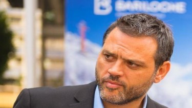 Murió Gastón Burlón.